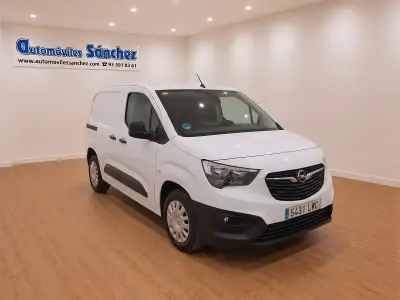 Usado Opel Combo 102 CV (75 kW) 2022 Blanco Monovolumen