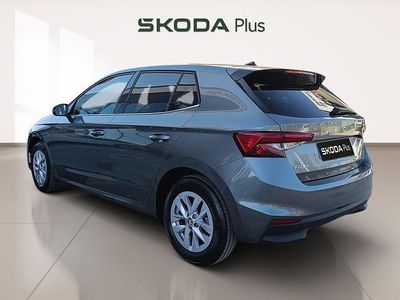 Usado Skoda Fabia Selection 95 CV (69 kW) 2025 Gris Utilitario