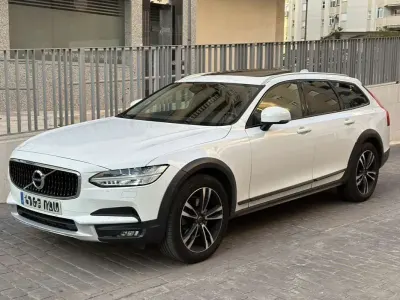 Käytetty Volvo V90 CC
