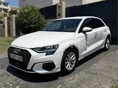 Usado Audi A3 Advanced Plus 110 CV (80 kW) 2021 Blanco Berlina