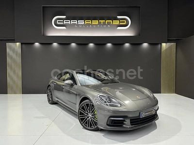 Porsche Panamera 4S