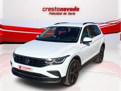 Blanco Usado 2022 VW Tiguan Life SUV | 25.300 € (Super precio)