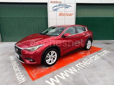 Granate Usado 2017 Infiniti Q30 Premium Berlina | 11.990 € (Precio justo)