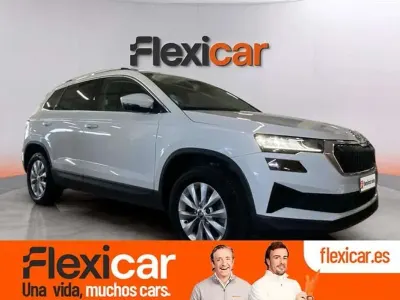 Usado Skoda Karoq 150 CV (110 kW) 2024 Blanco SUV