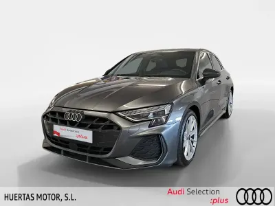 Usado Audi A3 S-Line 150 CV (110 kW) 2025 Gris / plata Berlina