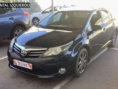 Occasion Toyota Avensis Executive 124 PK (91 kW) 2013 Zwart Sedan