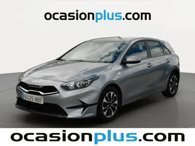 Usado Kia Ceed 100 CV (73 kW) 2025 Gris Utilitario