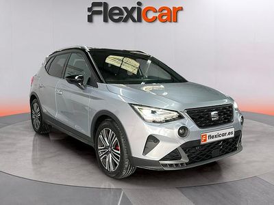 Usado Seat Arona FR 110 CV (80 kW) 2024 Gris SUV