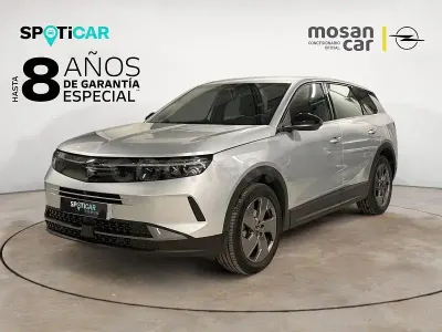 Usado Opel Grandland X Edition 146 CV (107 kW) 2025 Plata kristall SUV