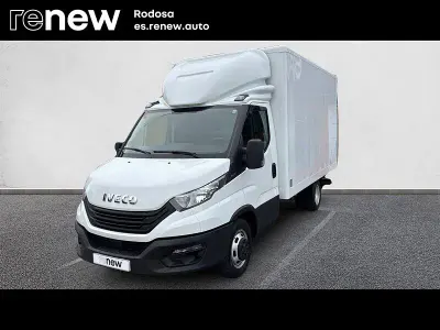 Usado Iveco Daily 156 CV (114 kW) 2023 Blanco