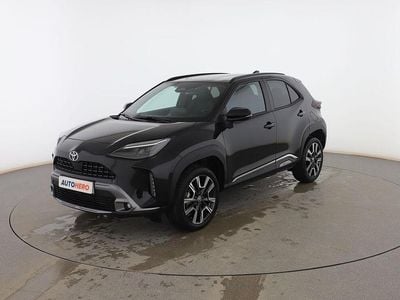 Negro Usado 2025 Toyota Yaris Cross Style SUV | 28.899 € (Precio justo)
