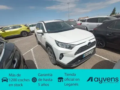 Usado Toyota RAV4 Advance 218 CV (160 kW) 2021 Blanco SUV