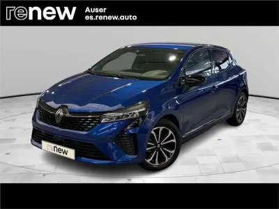 Usado Renault Clio Techno 101 CV (74 kW) 2025 Azul Utilitario