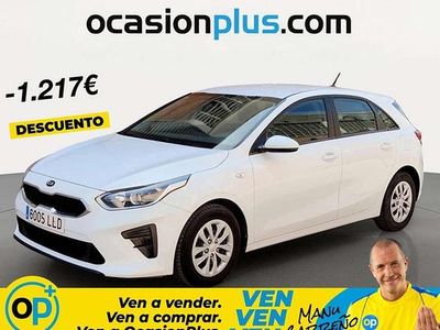 Używany Kia Ceed 120 KM (88 kW) 2020 Biały Hatchback