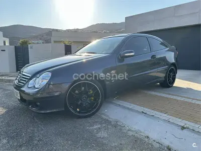 Usado Mercedes C200