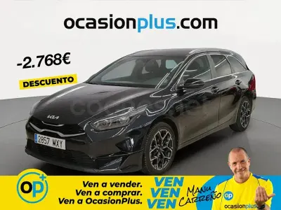 Usado Kia Ceed Style 100 CV (73 kW) 2025 Negro Utilitario