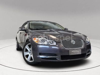 Usado Jaguar XF Premium Luxury 298 CV (219 kW) 2008 Gris / plata Berlina