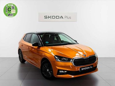 Usado Skoda Fabia Style 95 CV (69 kW) 2021 Naranja Utilitario