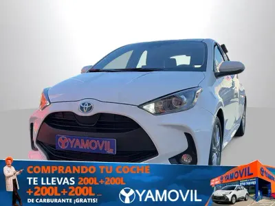 Usado Toyota Yaris Hybrid Active 116 CV (85 kW) 2024 Blanco Berlina