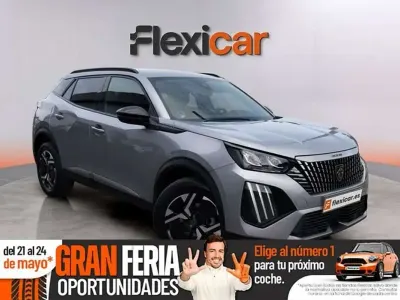 Usado Peugeot 2008 Allure 102 CV (75 kW) 2024 Gris SUV