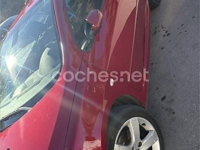 Rojo Usado 2008 Peugeot 307 CC Descapotable | 2999 € (Precio justo)