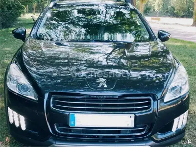 Usado Peugeot 508 RXH 200 CV (147 kW) 2012 Negro Familiar