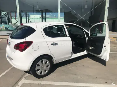 Usado Opel Corsa Selective 90 CV (66 kW) 2019 Blanco Utilitario