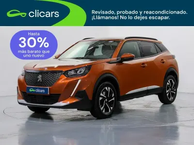 Usado Peugeot 2008 Allure 130 CV (95 kW) 2020 Naranja SUV