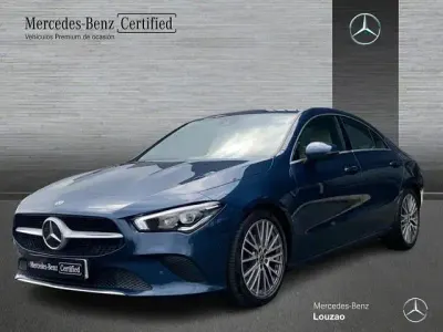 Usado Mercedes CLA200 150 CV (110 kW) 2022 Azul denim Coupe