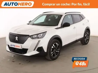 Usado Peugeot 2008 Allure 131 CV (96 kW) 2022 Blanco SUV