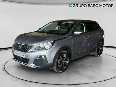 Usado Peugeot 3008 Allure 120 CV (88 kW) 2016 Blanco SUV