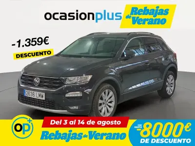 Usado VW T-Roc Advance 110 CV (80 kW) 2021 Gris SUV