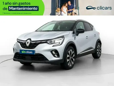 Usado Renault Captur Techno 90 CV (66 kW) 2024 Gris / plata SUV