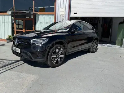 Usado Mercedes GLC300e 306 CV (225 kW) 2022 Negro SUV