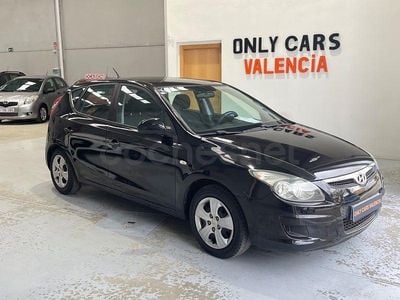 Usado Hyundai i30 Classic 109 CV (80 kW) 2010 Negro Berlina