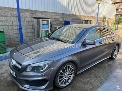 Gris / plata Usado 2015 Mercedes CLA200 AMG line Berlina | 16.500 € (Super precio)