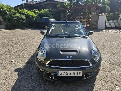 Usado Mini Cooper SD Cabriolet 143 CV (105 kW) 2011 Negro Descapotable