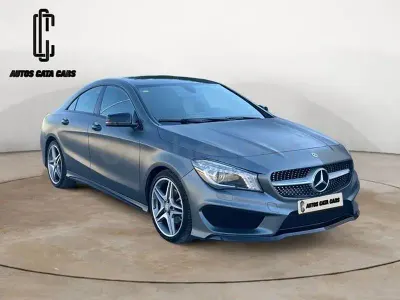 Usado Mercedes CLA200 AMG line 136 CV (100 kW) 2016 Gris / plata Coupe