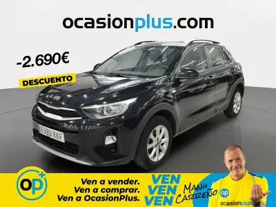 Usado Kia Stonic 84 CV (61 kW) 2018 Negro SUV