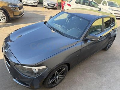 Usado BMW 116 Sport Line 136 CV (100 kW) 2012 Gris / plata Utilitario
