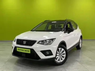 Usado Seat Arona Style 110 CV (80 kW) 2021 Blanco SUV