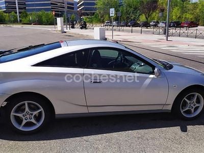 Usado Toyota Celica 143 CV (105 kW) 2001 Gris / plata Coupe