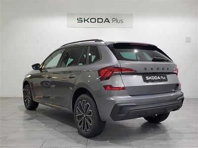 Gris Usado 2025 Skoda Kamiq SUV | 24.900 € (Un poco caro)