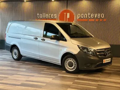 Usado Mercedes Vito 114 CV (83 kW) 2019 Gris Van