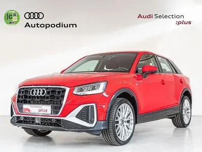 Usado Audi Q2 S-Line 150 CV (110 kW) 2022 Rojo SUV