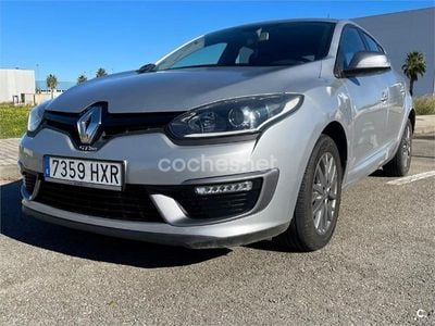 Usado Renault Mégane GT Line GT 110 CV (80 kW) 2014 Gris / plata Berlina