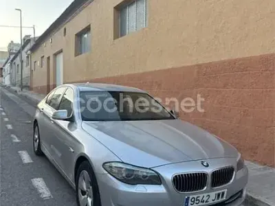 Używany BMW 520 Efficient Dynamics 184 KM (135 kW) 2012 Szary Sedan/Limuzyna