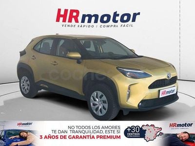Usado Toyota Yaris Cross Style 116 CV (85 kW) 2023 Amarillo SUV