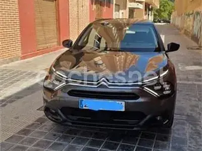 Usado Citroën C4 Feel 110 CV (80 kW) 2022 Gris / plata Berlina