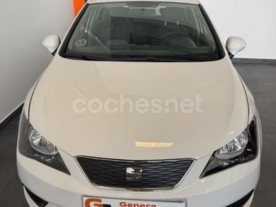 Usado Seat Ibiza Ecomotive 75 CV (55 kW) 2015 Blanco Berlina